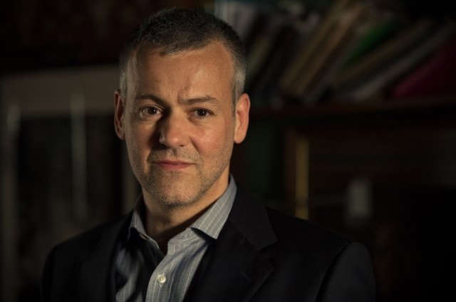 Films Et Séries Tv Avec Rupert Graves Sherlock: Rupert Graves talks season 4, teases Lestrade and Molly