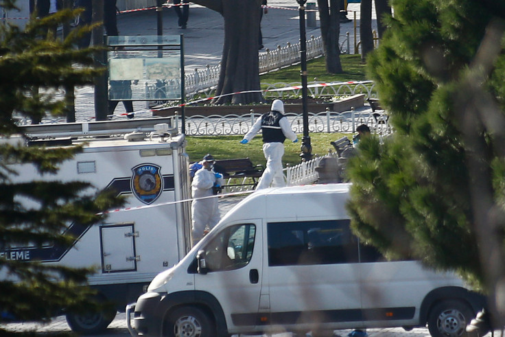 Istanbul explosion, police at the scene