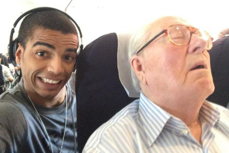 Jean-Marie Le Pen selfie