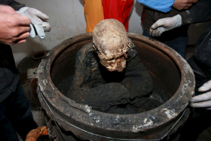 Mummy of Chinese monk Fuhou 