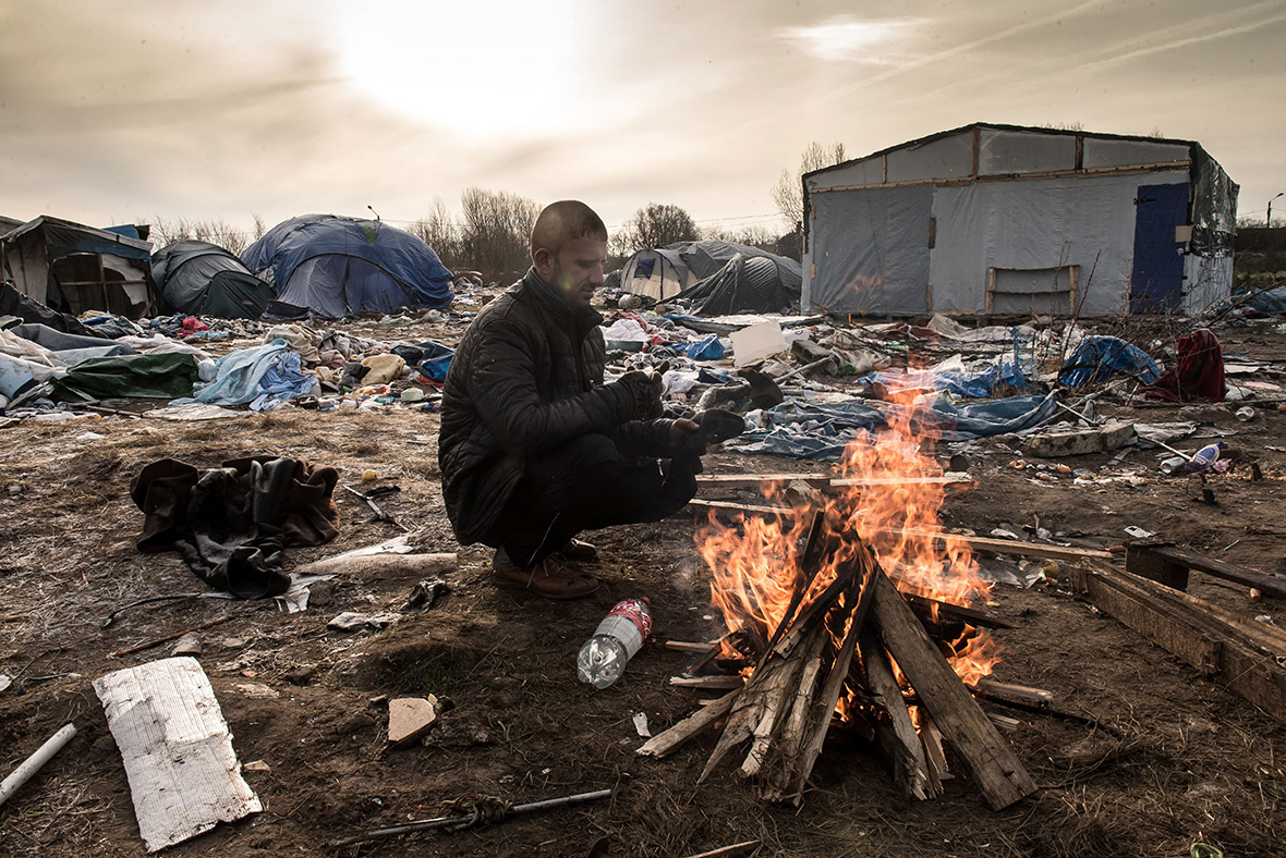 refugees travel in winter