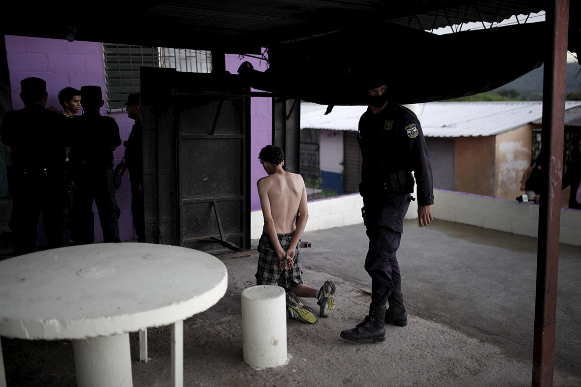 El Salvador gangs