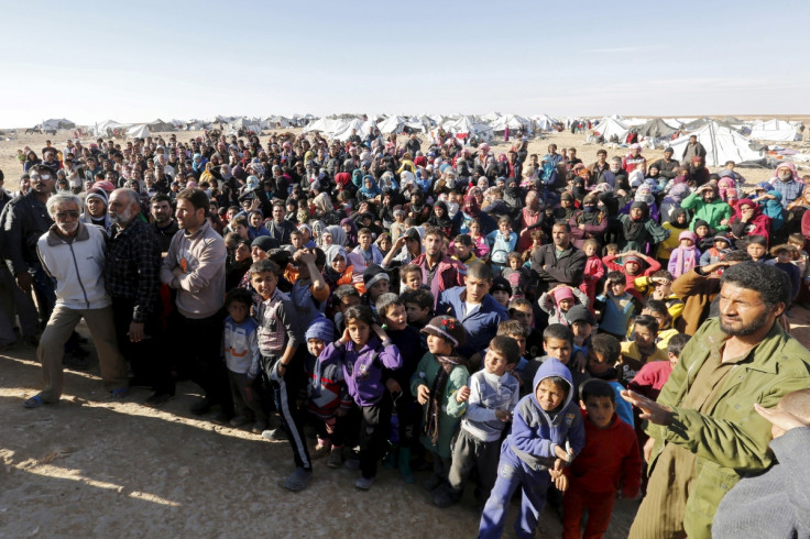 Syrian refugees at the Jordanian border