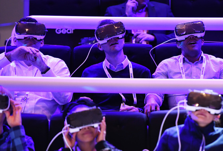 Samsung set to launch VR movie studio in New York