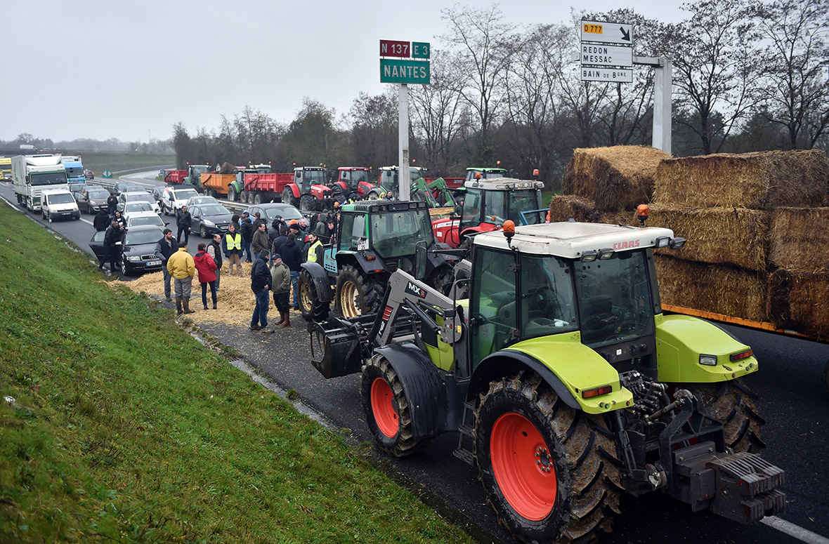 Farmers protest, France