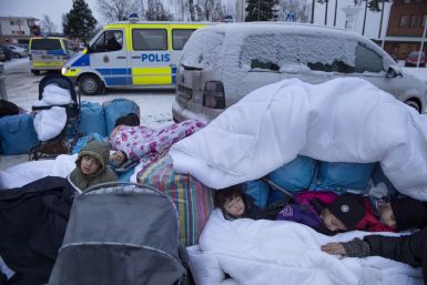 Sweden to expel 80,000 failed asylum applicants