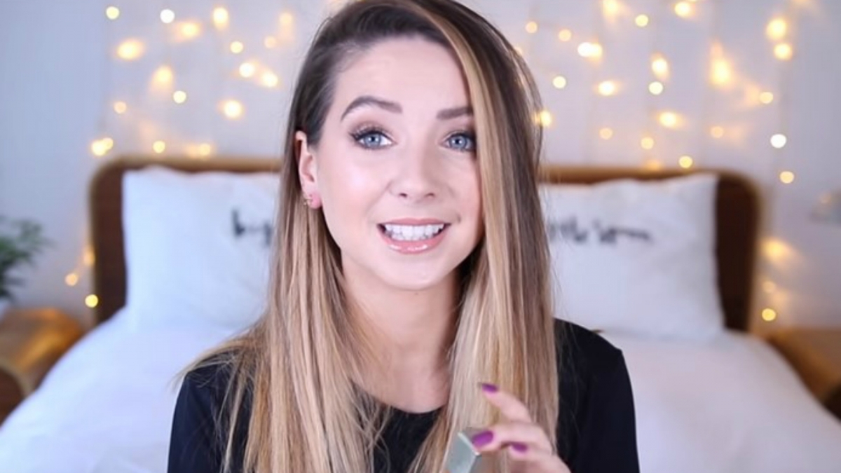 Zoella Reaches M Subscribers On Youtube Vlogger S Career Milestones