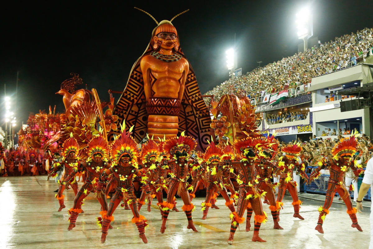 3 Reasons Why You Must Visit the Rio Carnival This February Thomas