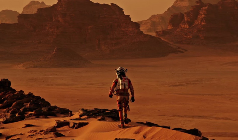Matt Damon walks on Mars in Gravity