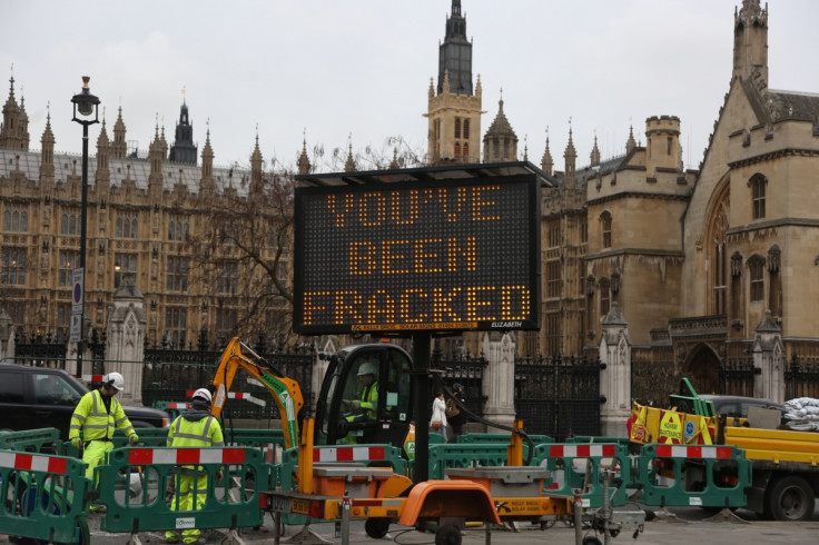 Greenpeace frack Parliament