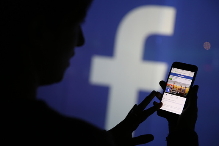 Facebook to offer free adverts for counter-terrorism advocates