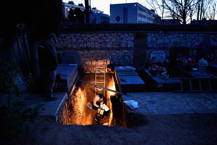 Spain civil war graves