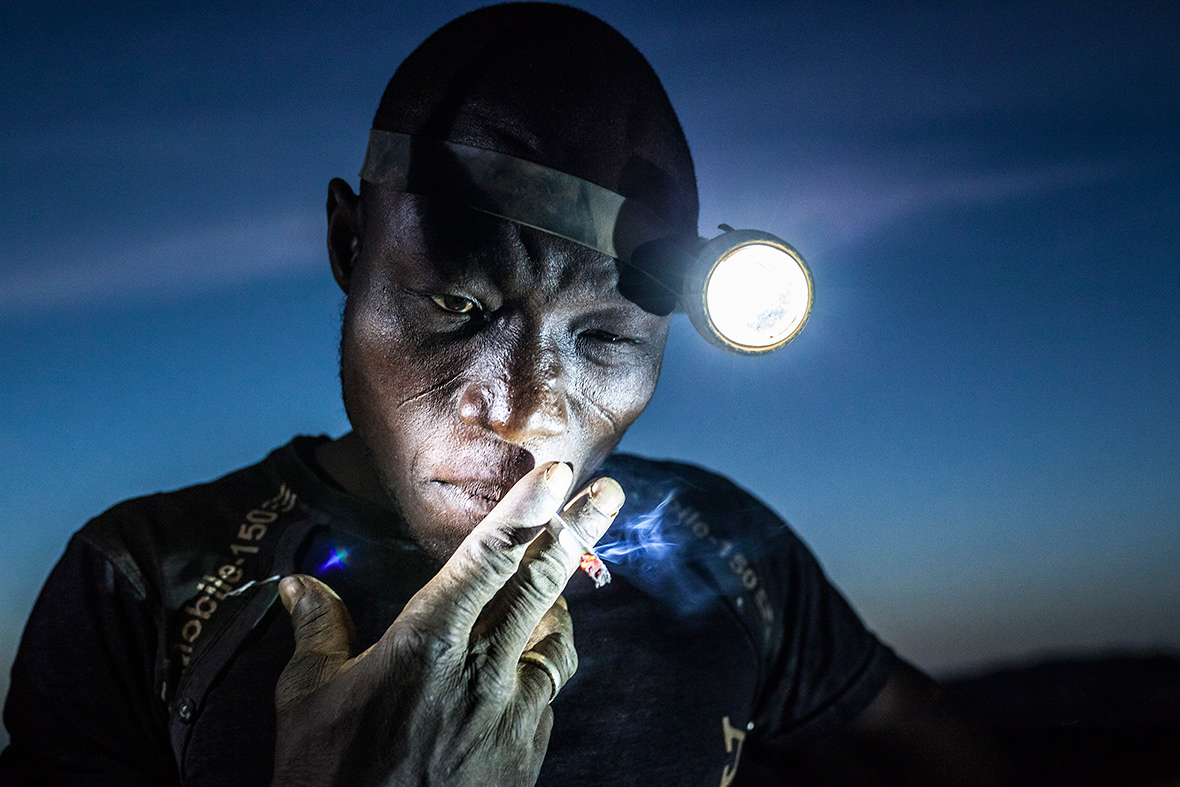 World Press Photo Of The Year 2016: Syria Conflict And Refugee Crisis ...