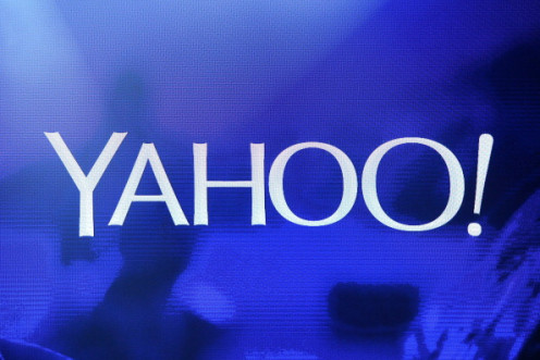 Yahoo hires investment bankers to explore selling its businesses