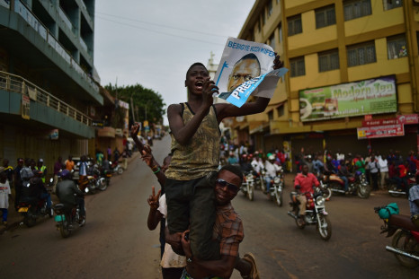 Supporters of Kizza Besigye