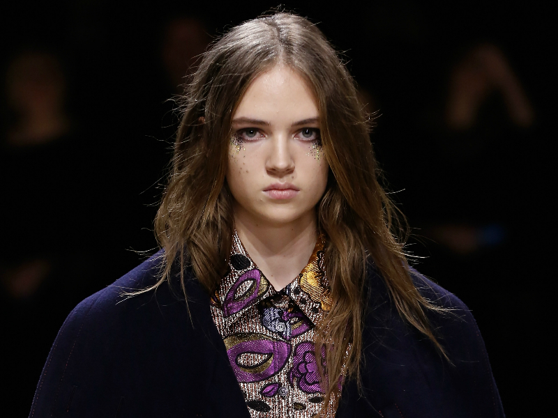 London Fashion Week: Beauty trends to try now - bold lips, ethereal ...