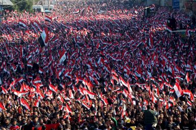 Supporters of prominent Iraqi Shiite cleric Mqtada al-Sadr