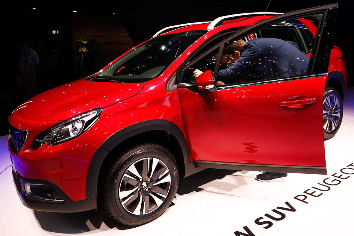 Geneva Motor Show 2016 Peugeot 2008 SUV