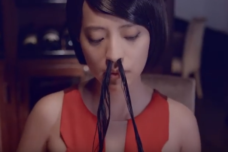 Hairy nose ad in China