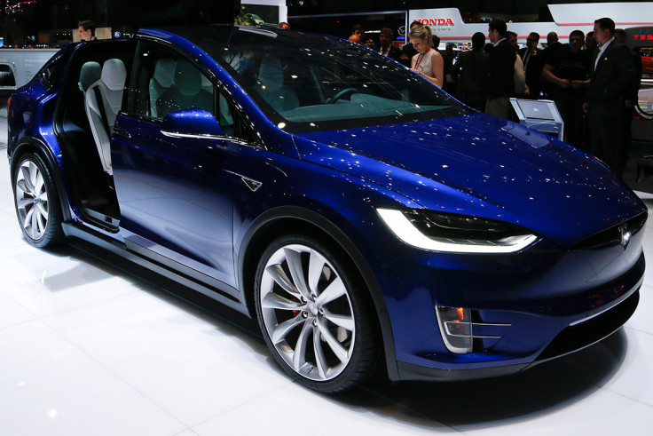 Geneva Motor Show 2016 Tesla Model X P90D