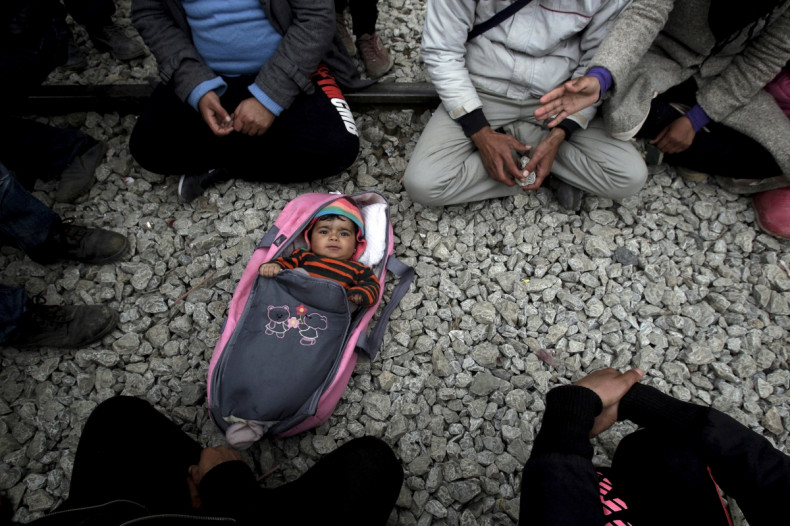 migrant baby greece macedonia border 2016