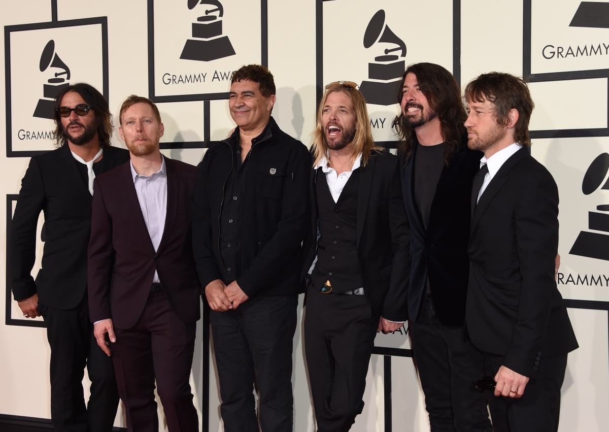 Foo Fighters guitarist warns Dave Grohl over Hall Of Fame snub after Foo Fighters guitarist warns Dave Grohl over Hall Of Fame snub after
