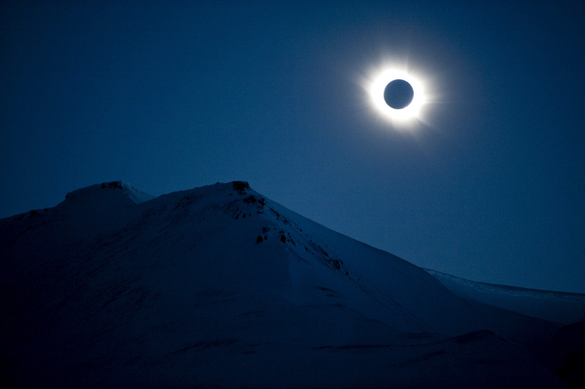 Image result for IMAGES OF SOLAR ECLIPSES