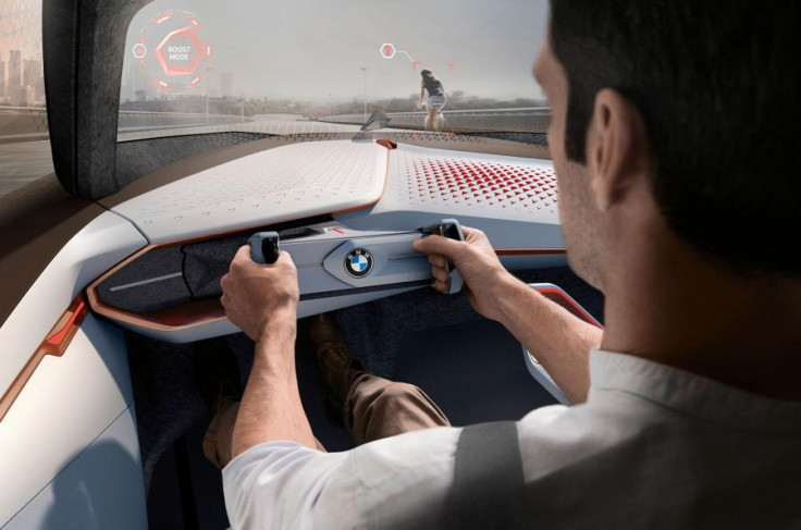 BMW Vision Next 100 interior