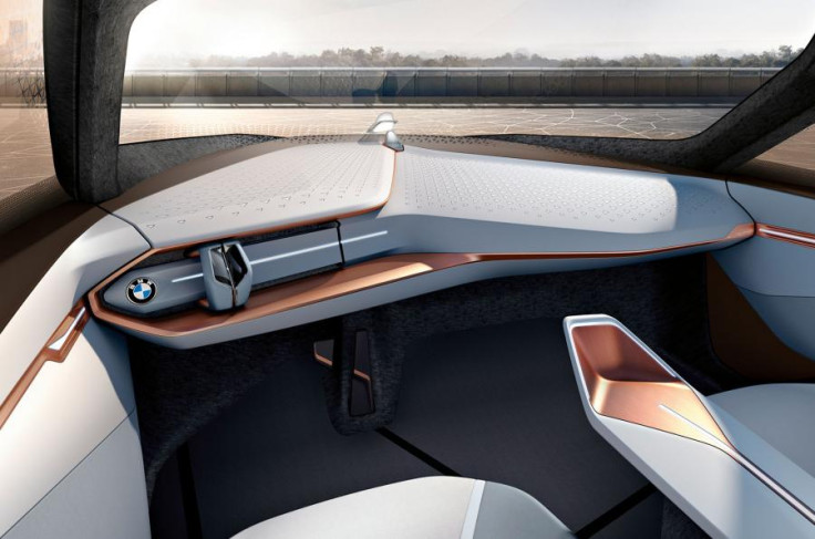 BMW Vision Next 100 interior