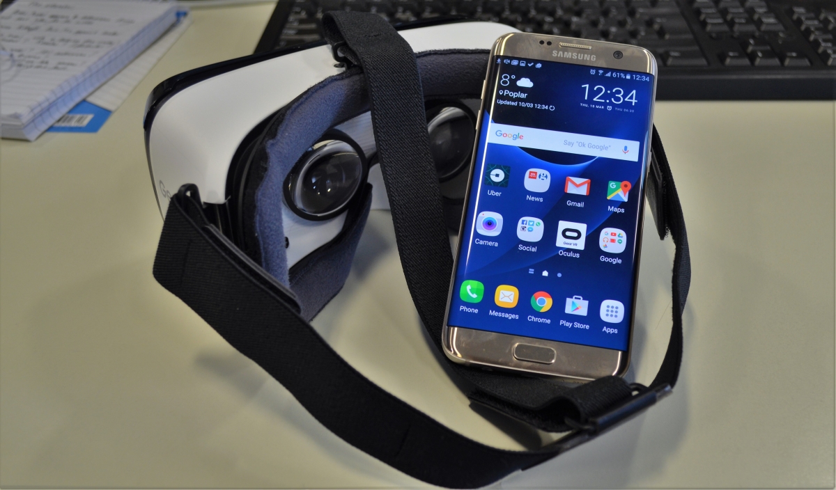 samsung gear vr s7 edge