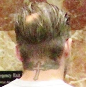 Victoria Beckham Appears to Remove David Beckham Tattoo, Source Speaks Out  In Response: Photo 4827955 | David Beckham, Victoria Beckham Photos | Just  Jared: Entertainment News