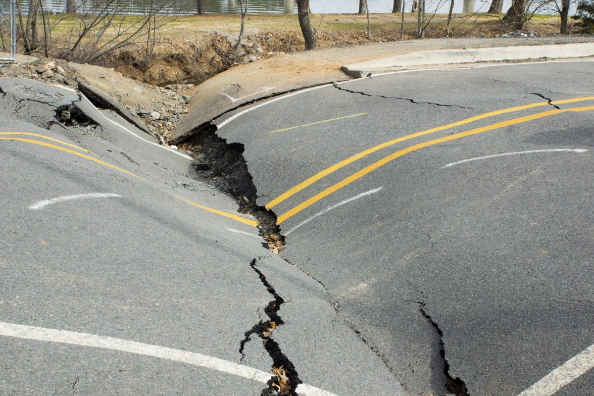 California Giant 7.5 magnitude earthquake struck in 1812 and it