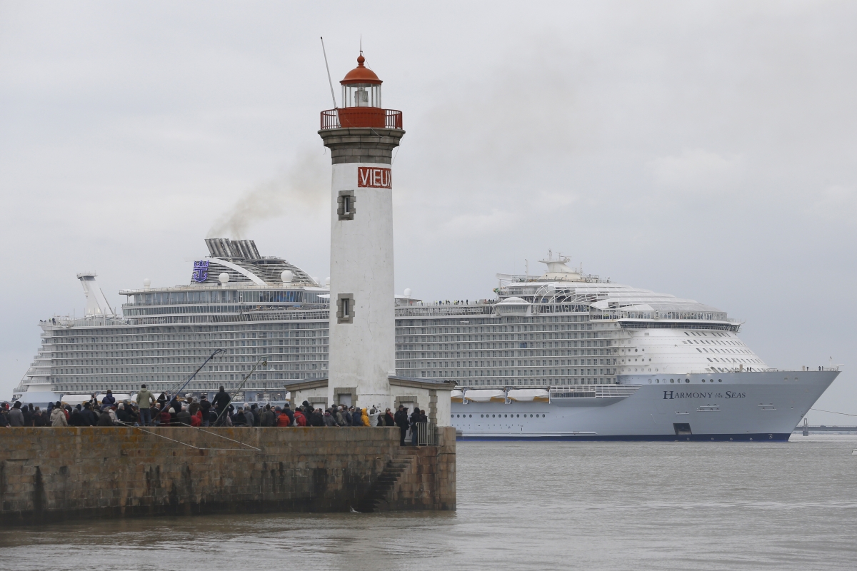 Royal Caribbean's "Harmony of the Seas": World's largest cruise ship