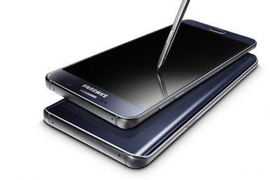 Galaxy Note 5 devices and stylus