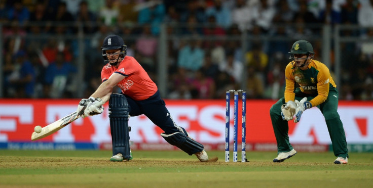 Eoin Morgan struggled to find the boundary
