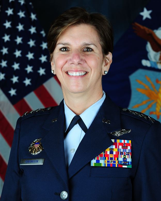 General Lori Robinson will become the US military's first female combat ...