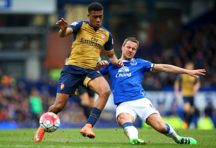  Alex Iwobi and Phil Jagielka