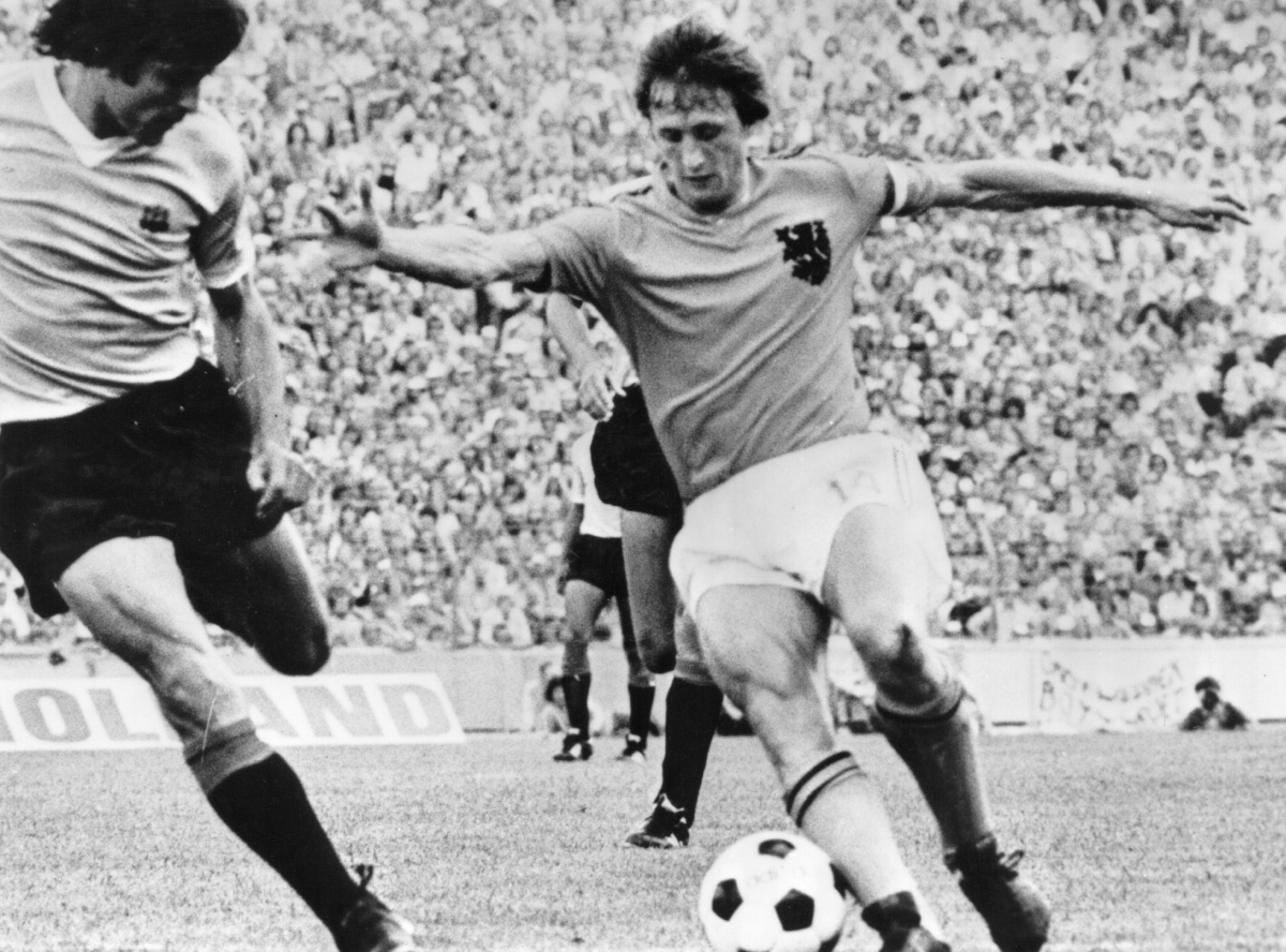 Johan Cruyff: Football world reacts to death of Dutch icon after battle