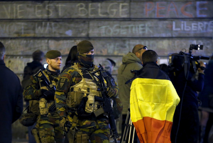 Belgian soldiers at Place de la Bourse