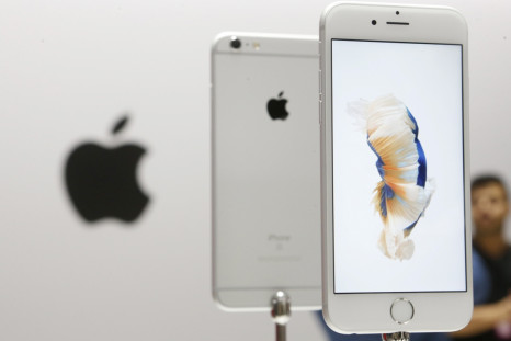 iOS 9.3 bug crashes iPhone 6S and 6S Plus when tapping links on Safari and other apps