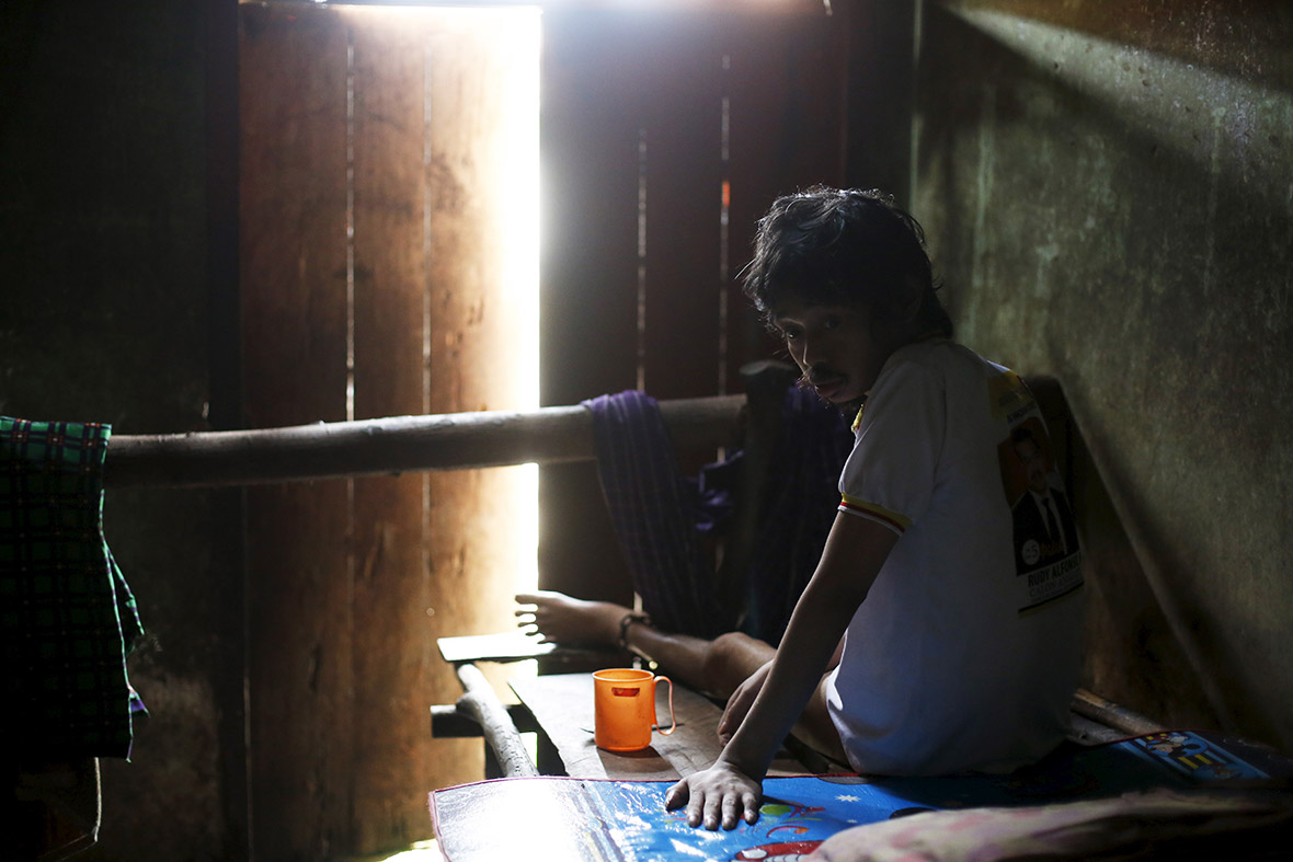 Indonesia: Shocking photos of disabled and mentally ill people kept