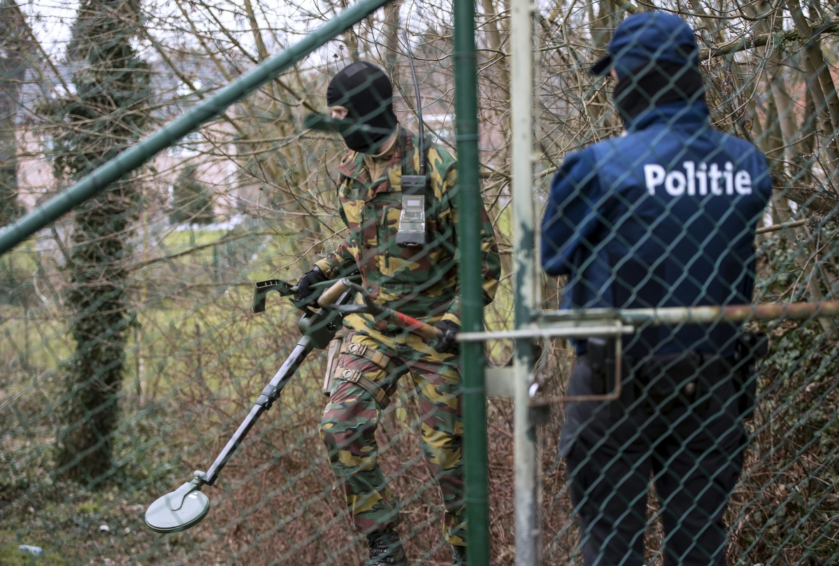 Belgium police search 