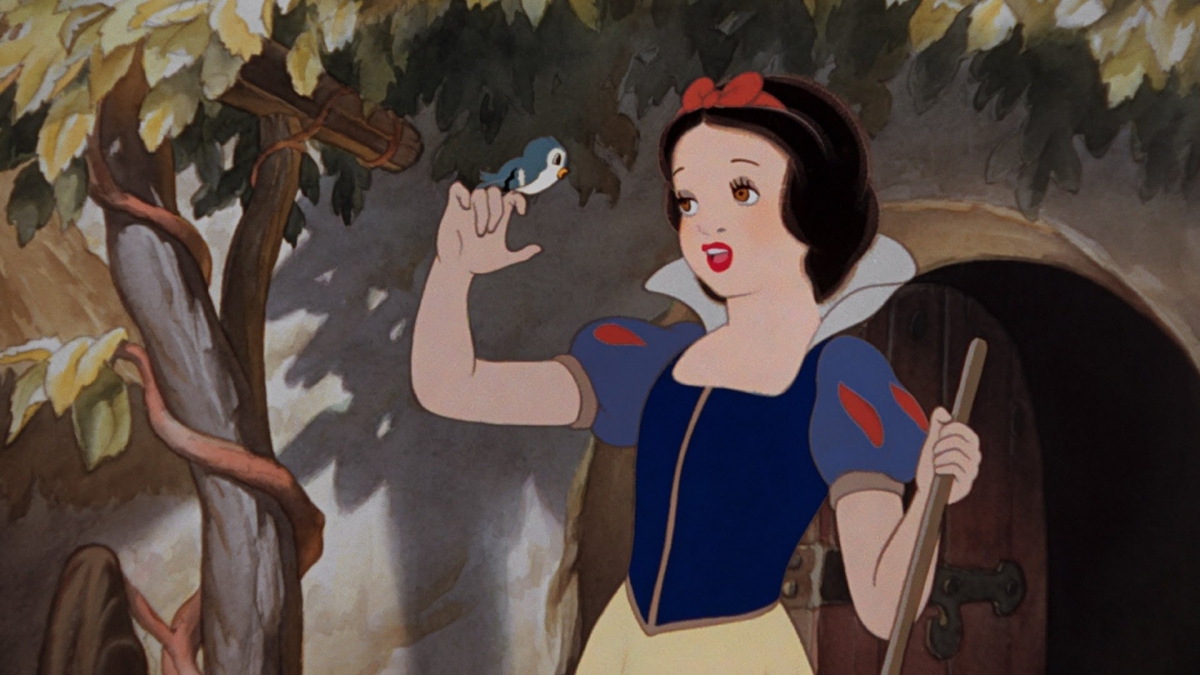 Move Over Snow White Sister Rose Red To Get Disney Live Action Movie Of Her Own 