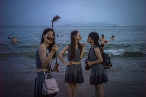 Chinese women take selfie