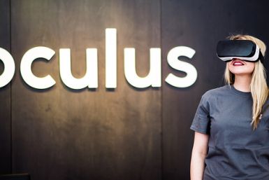 Facebook builds UK Oculus team