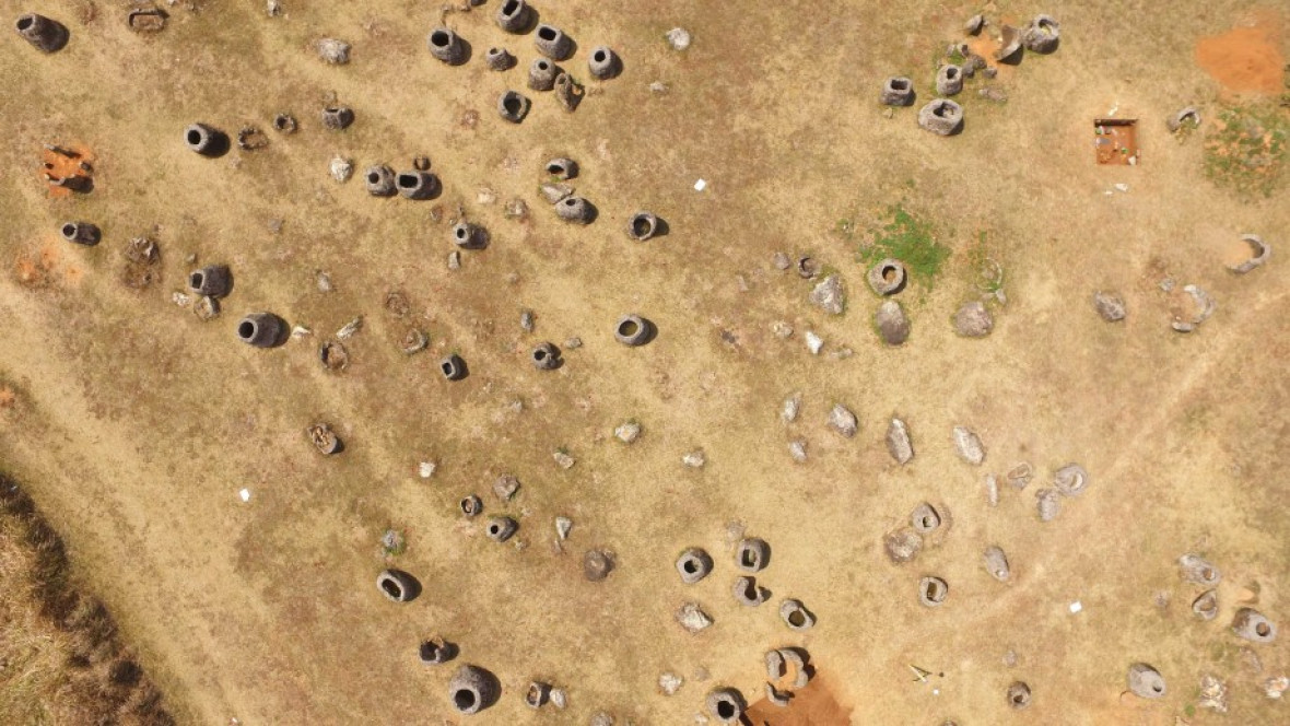 plain of jars plain of jars