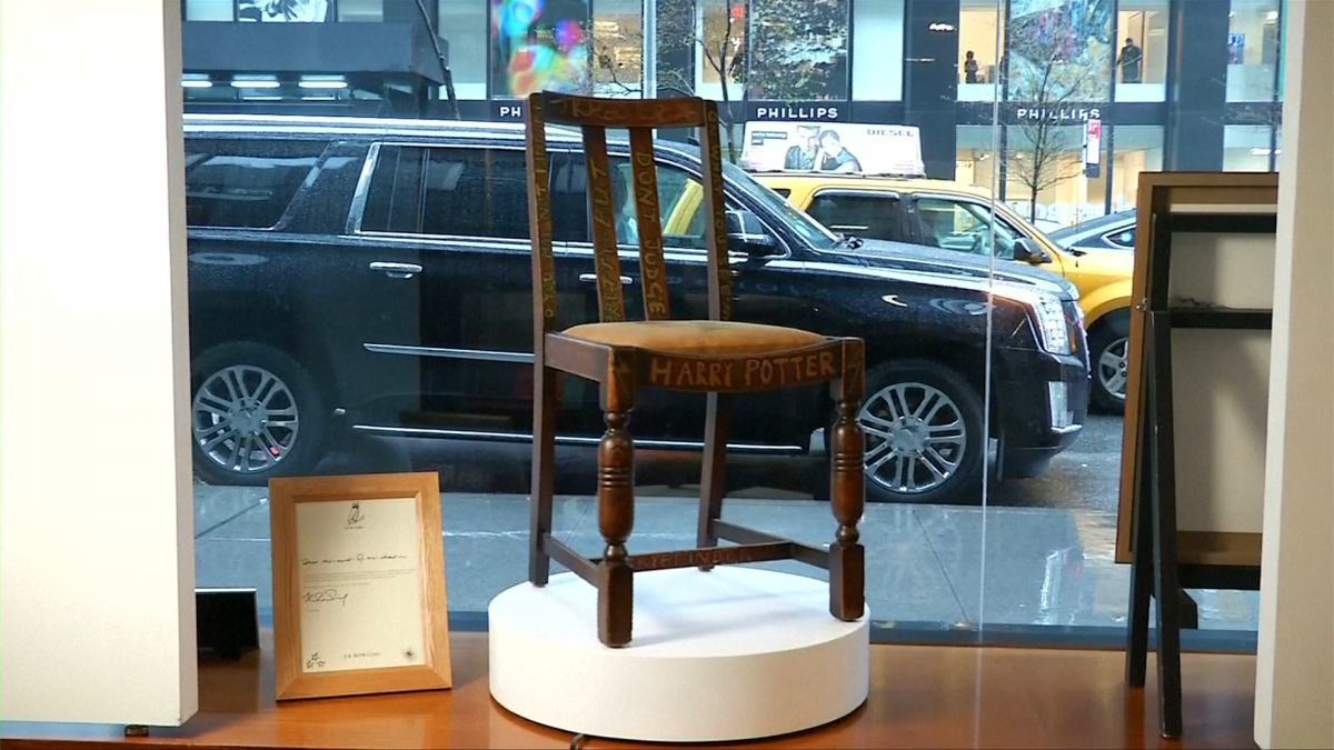 JK Rowling Chair