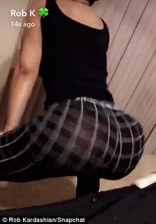 Snapchats best twerking Kylie Jenner