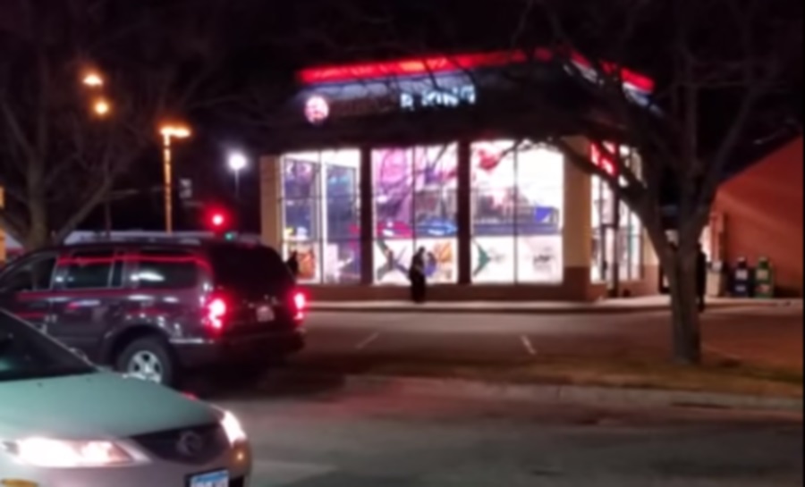 Minnesota Burger King staff tricked into smashing windows of ...