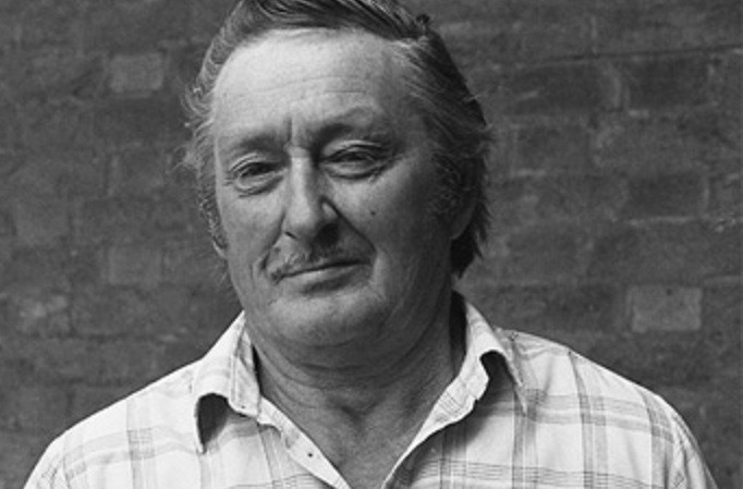 Peter Gibbons